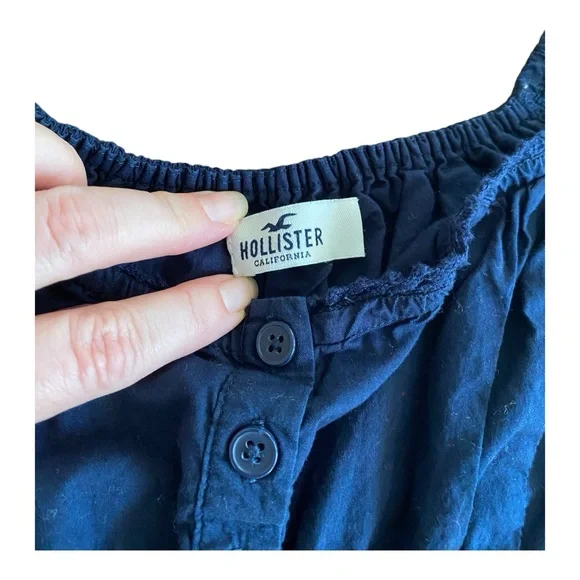 Super cute Hollister short sleeve teen top sz S. EUC - Picture 3 of 5